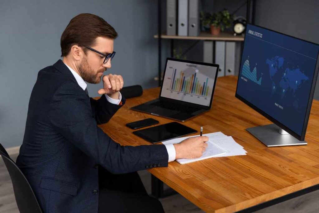 Exactitude in Stationery Solutions